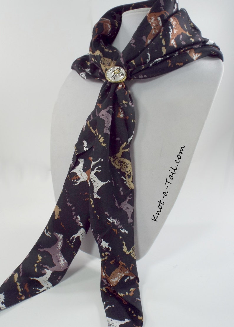 Wyoming Traders Equestrian Horse Reining 100% Silk Cowboy