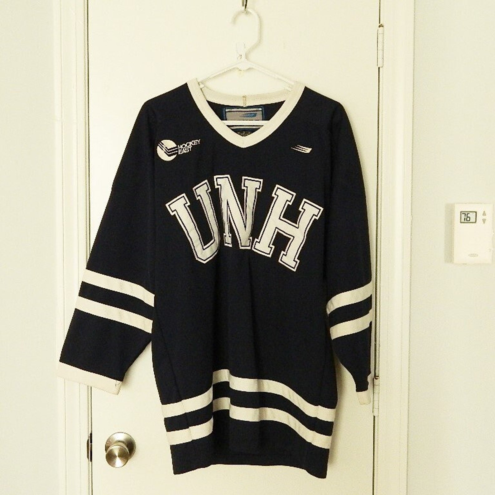 Bauer Vintage UNH Hockey Jersey Mens M Blue White Letters Etsy