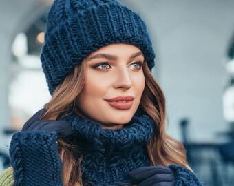 hat scarf and gloves womens