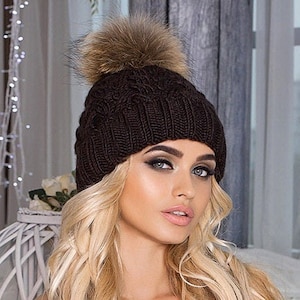 ladies pom pom hats