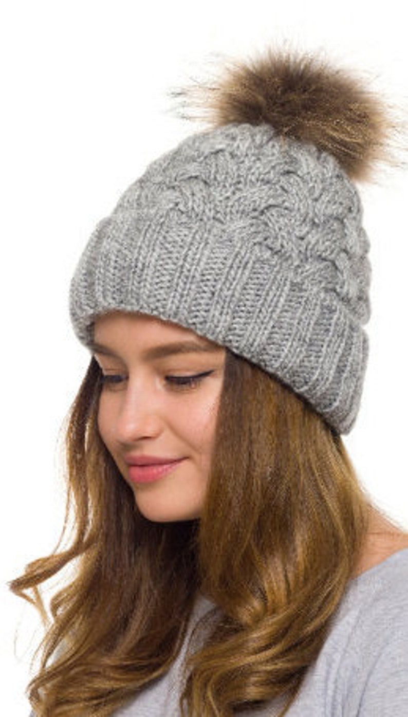 Bonnet doublé polaire à pompon en fourrure, bonnet à pompon, bonnet en tricot, bonnet d'hiver pour femme, gros bonnet, bonnet en tricot épais, bonnet, bonnet à pompon en fourrure, bonnet Gris