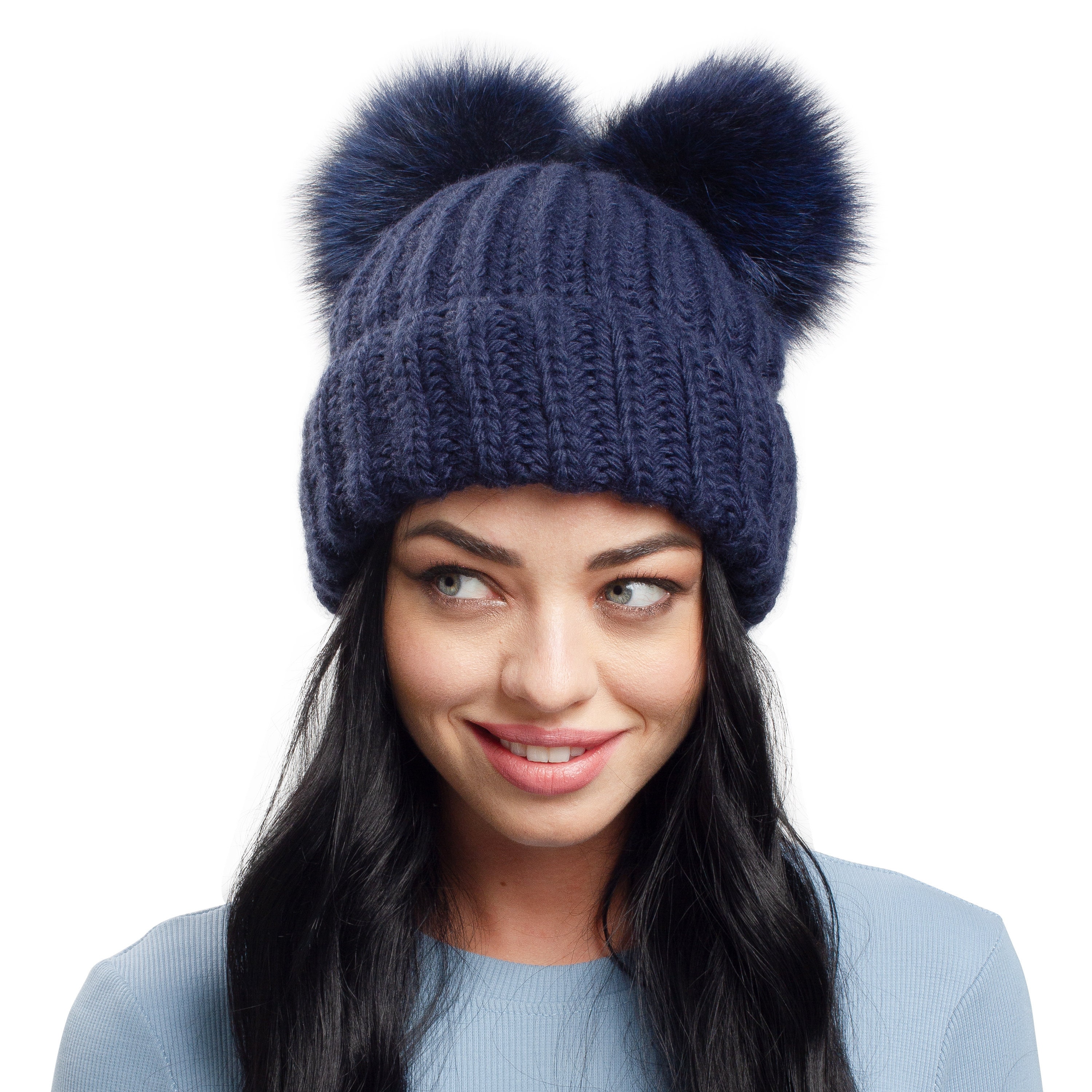 ダブルポンポンビーニー - フェイクファーニット帽、フリース裏地帽子