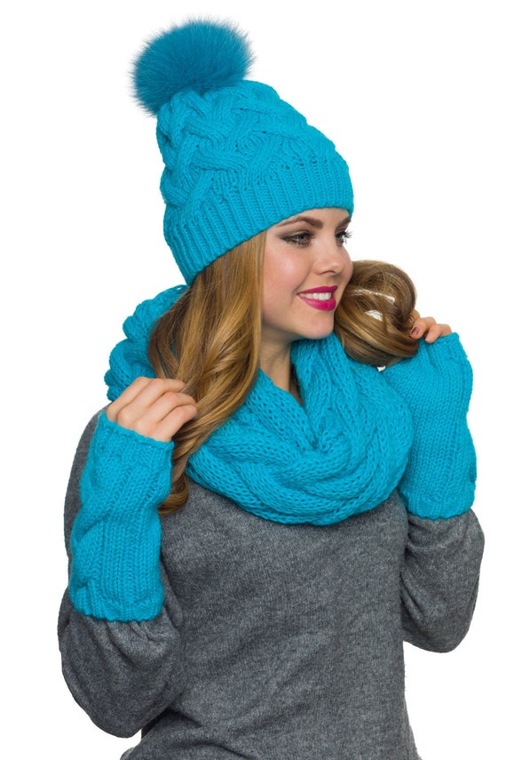 ladies hat scarf and gloves