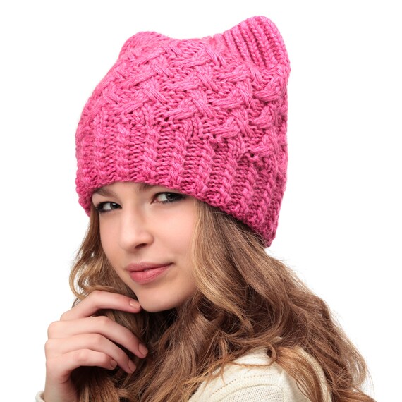 Regina cashmere Pussy hat NWT made in Italy ?? REGINA Accessories for Women on Sale up to 90% Off: Poshmark main image 3