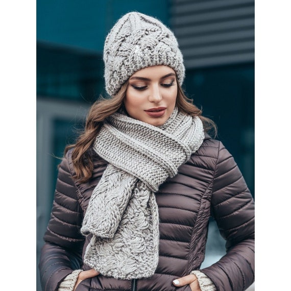 hat and scarf set