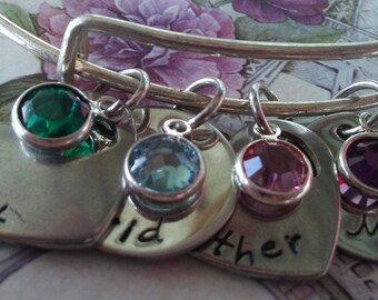 Gift for Mom, Mother's Personalized Bracelet with kids names, Personalized Bangle Bracelet with charms, Mothers day gift