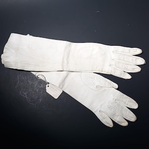 White Kid Leather Gauntlet Gloves Sz 6.5 Vintage 1950 13.5″