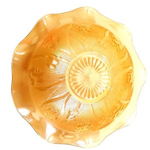 Marigold Jeanette Glass Iris Herringbone 12&quot; Bowl Vintage