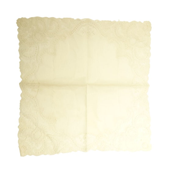 White Lace Edge 10"  Vintage Hankie White Cotton … - image 2