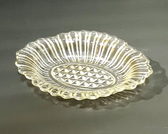 Vintage ribbad klart glas nötskål prydnadsvål retro mormor kärna