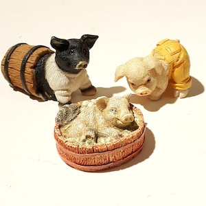 3 Vintage Pig Lot Enesco Anthropomorphic Small Collectables