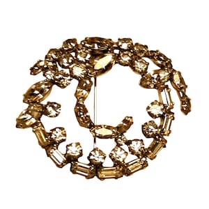 Vintage Silver-tone Rhinestone Circle Brooch Pin