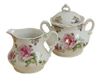 Azucarero de porcelana antigua con diseño floral pintado a mano, con tapa y asas, de la colección Grandma Core de Pinks