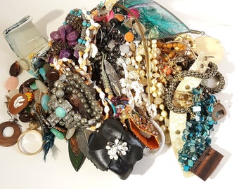 4 LBS Stone Crystal Glass Shell Pearl Beads Jewelry Lot Resell Repurpose
