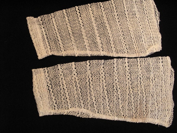 Victorian Ecru Linen Lace Sleeves Cuffs - image 1
