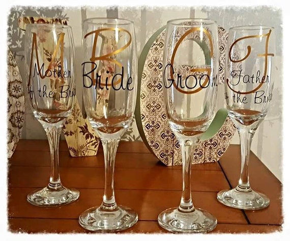 Wedding favors set of 50, personalised champagne flutes, favors, personalized glasses, wedding Reception, first toast