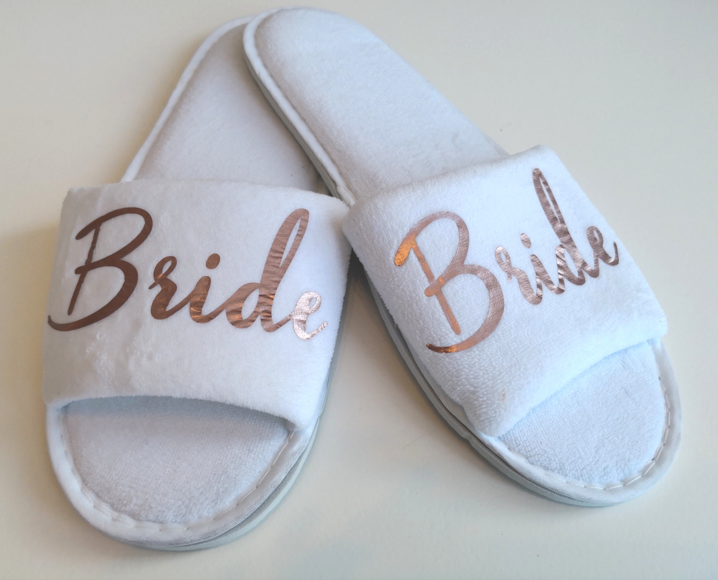 inexpensive slippers for guests