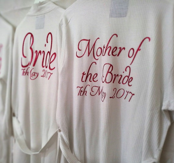 Personalised wedding Robe, dressing gown, personalized bridal party robes, Bridesmaid gifts, White dressing gowns, photo props, wedding day
