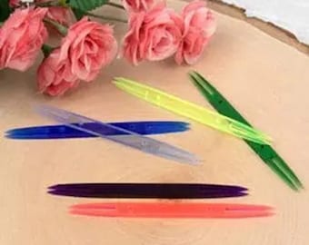 Pkg of 2 Celtic Tatting Shuttles- Choice of Colors