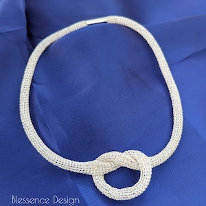 Silver wire crochet knot necklace / Wire crochet jewellery /Silver plated copper wire / Gift for her/ Birthday gift