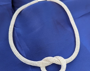 Silver wire crochet knot necklace / Wire crochet jewellery /Silver plated copper wire / Gift for her/ Birthday gift