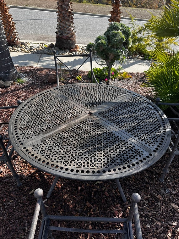 Woodard patio furniture deals