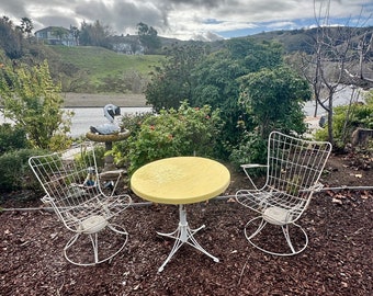 2 Vintage Homecrest Patio Chairs Plus Adjustable Height 30 Table