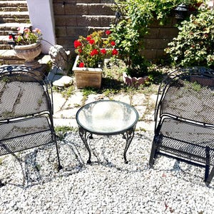 Vintage Dining Chairs and side table by Russell Woodard, Conversation Set, Circa 1960&#39;s, Roses and leaves pattern, Made of Wrought Iron, MCM