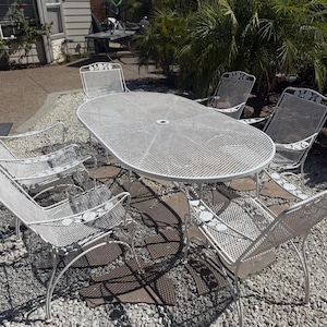 Vintage Wrought Iron Patio Set by Russell Woodard, Made of Wrought Iron, Table & 6 Chantilly Rose Armchairs, Rare to find, MCM, Made in USA
