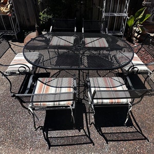 Vintage Patio set by Woodard, Table + 6 Armchairs, made of Wrought  Iron, circa 1960’s, MCM, Made in USA