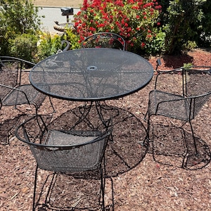 Vintage Woodard Patio Set, Barrel back chairs, Salterini Col. Ivy and leaf pattern, wrought iron, rare pattern, Circa 1950’s, Made in USA