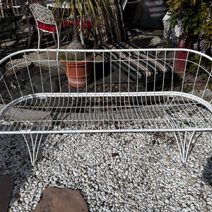 Vintage Homecrest Sofa, Grenada 3 seater, MCM, circa 1960’s, a beautiful addition to your patio, wired sofa, white color, 72” L, Made in USA