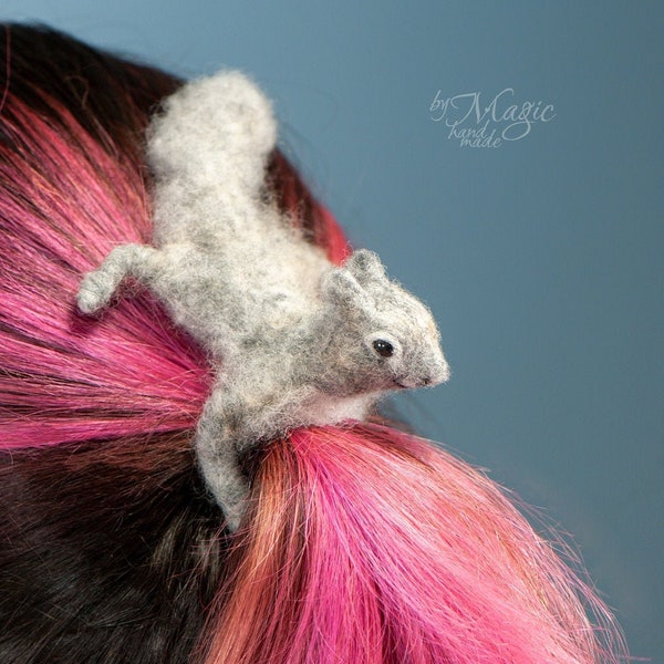 Eekhoorn haarspeld, dierlijke haarspeld, naaldvilte grijze eekhoorn, haarspeld, ongebruikelijke haaraccessoires, eekhoorngeschenken