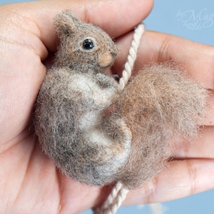 Needle felted gray squirrel ornament, woodland decor, gift for animal lover image 4