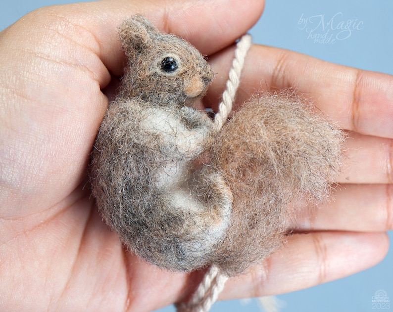 Needle felted gray squirrel ornament, woodland decor, gift for animal lover image 4