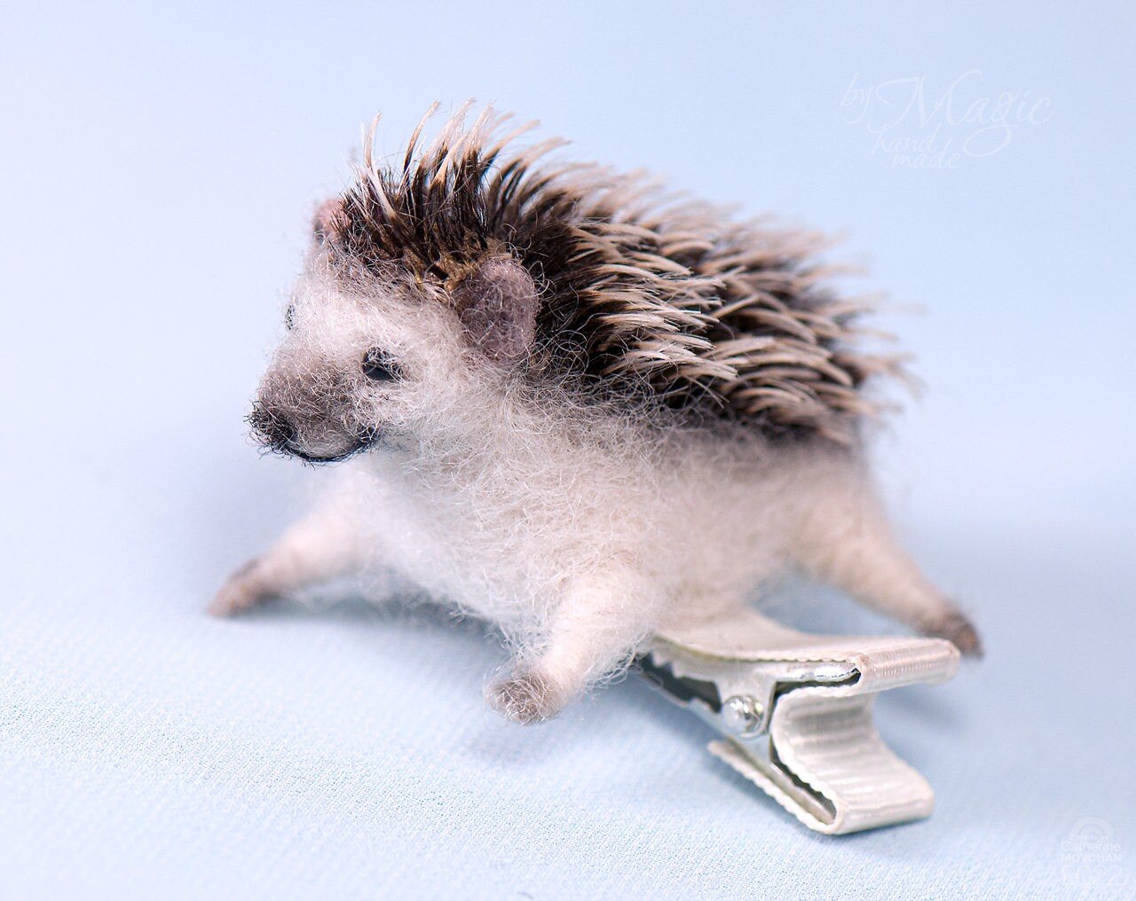 ハリネズミのヘアクリップ、ハリネズミのアクセサリー、ヘアジュエリー