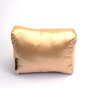  DGAZ Bag Pillow Shaper Insert for Luxury Handbags, Silky Pillow  Shaper for Hermes Constance 19/New19/24/New24 Bags（C19,White） : Clothing,  Shoes & Jewelry