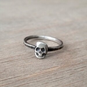 Skull Midi Ring // MADE TO ORDER Sterling Silver Upper Knuckle Ring.