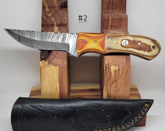 Damascus Steel Hunting Knife with Leather Sheath