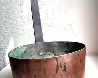 Antique French Copper Pan: Heavy Duty Pro-Chef Quality