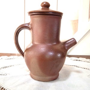 Elegant French vintage stoneware tea/coffee pot quality earthenware vintage tea/coffe tea brewing pot fine dining quality stylish coffee pot