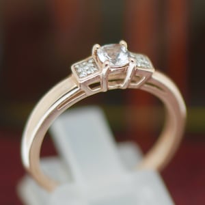 Estate Solid 9K Rose Gold Ring Set With Natural Topaz Diamonds Jewellery Ring Size 8 or P1/2