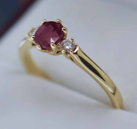 Fine Vintage Jewellery 18K Solid Yellow Gold Ring Nat… Gem