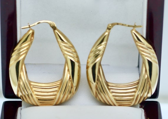 Estate Vintage Jewellery Solid 9K Gold Hoop Earri… - image 1