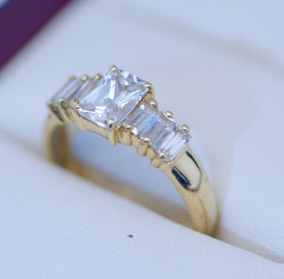 10K Solid Yellow Gold Ring Vintage Jewellery Antiq