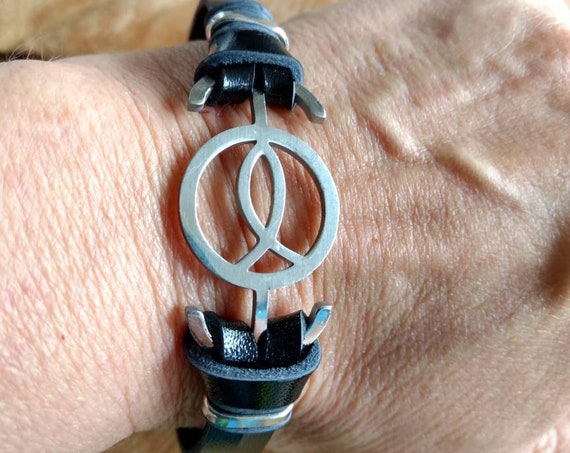 Christian Fish Leather Diffuser Bracelet Stainless Graduation Gift Aromatherapy Essential Oil Young Living Doterra Black Men Women Child