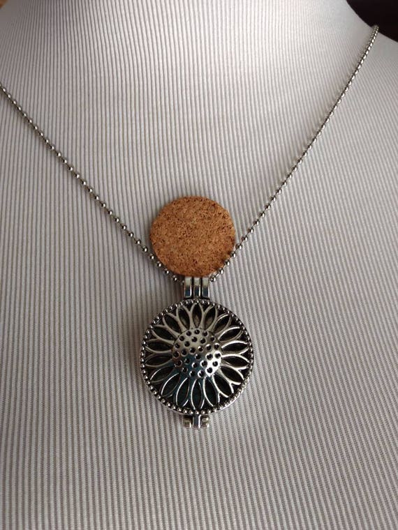 Aromatherapy Essential Oil Antique Silver Sunflower Locket Boho Diffuser Necklace Young Living Doterra