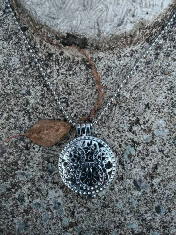 Steampunk Boho Gears Aromatherapy Essential Oil Diffuser Necklace Locket Silver Natural Cork Bridesmaid Birthday Gift Young Living Doterra