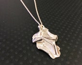 Uno de 50 inspired Wave necklace Nature Jewelry Necklace, Botanical jewelry necklace, Wave pendant, ocean wave, everyday necklace
