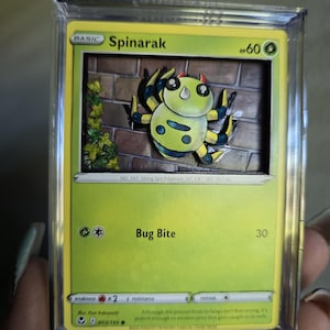 Spinarak Schattenbox - SWSH12: Silver Tempest (SWSH12)